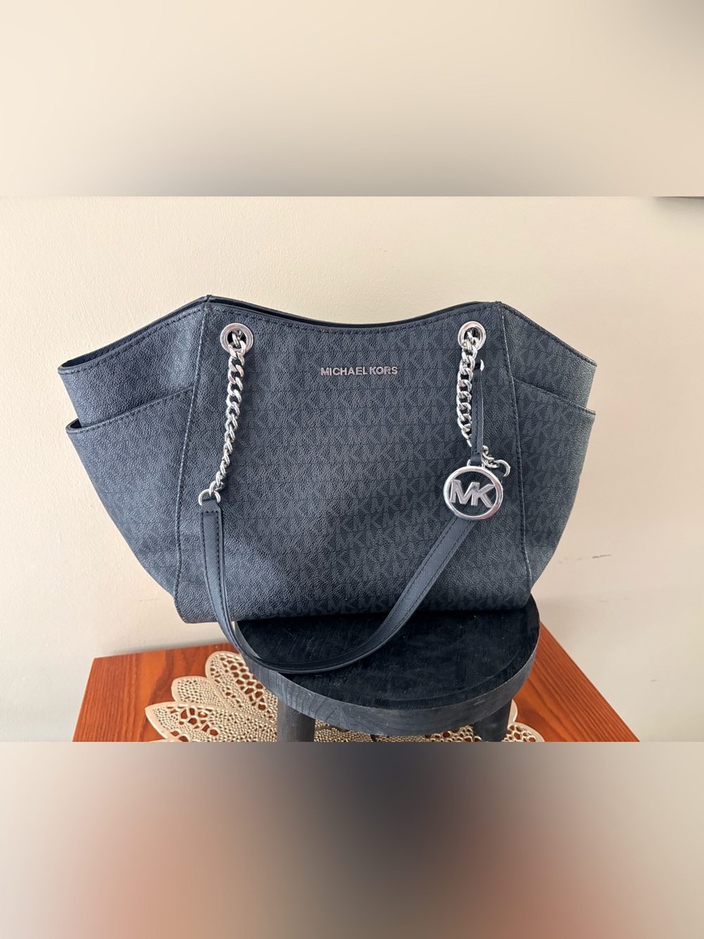 Michael Kors Black Logo Chain-Handle Shoulder Bag